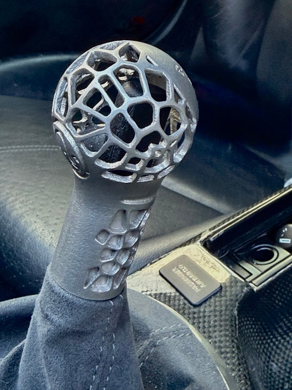 Shift knob for 997/987/996/986 - Voronoi pattern