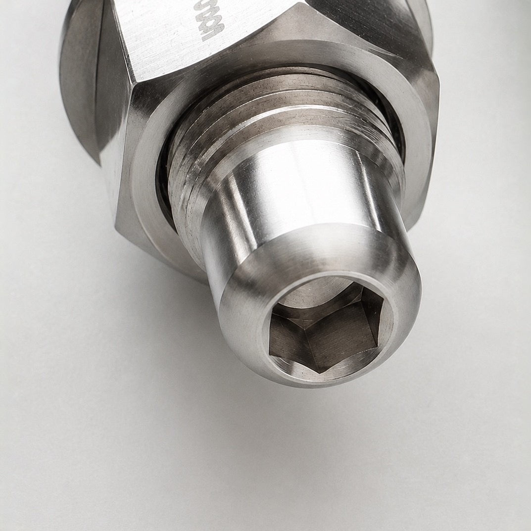 Titanium wheel studs for Porsche 911, Cayman, Boxster, Cayenne, Panamera, Macan
