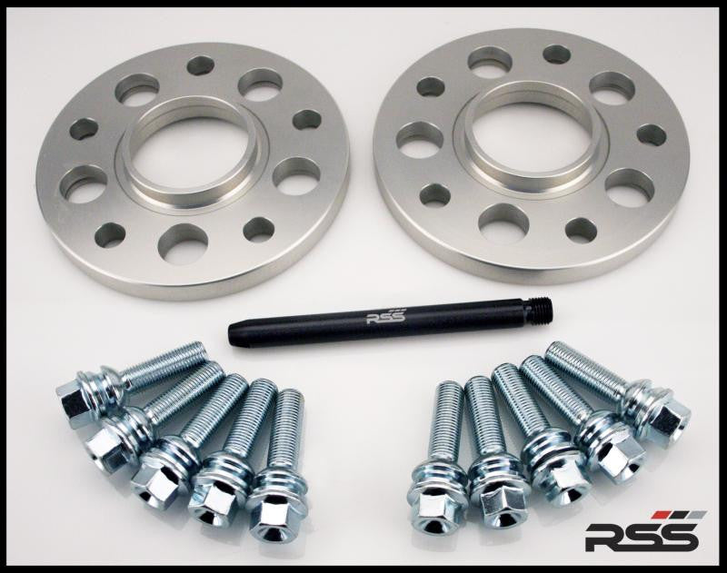 341/10 (18mm) Hubcentric Silver Spacer/Silver Wheel Bolts — image 1